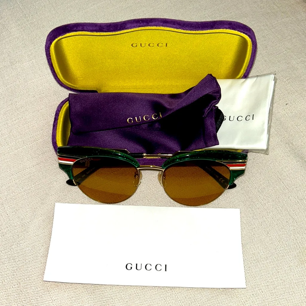Gucci  Sunglasses - Image 2