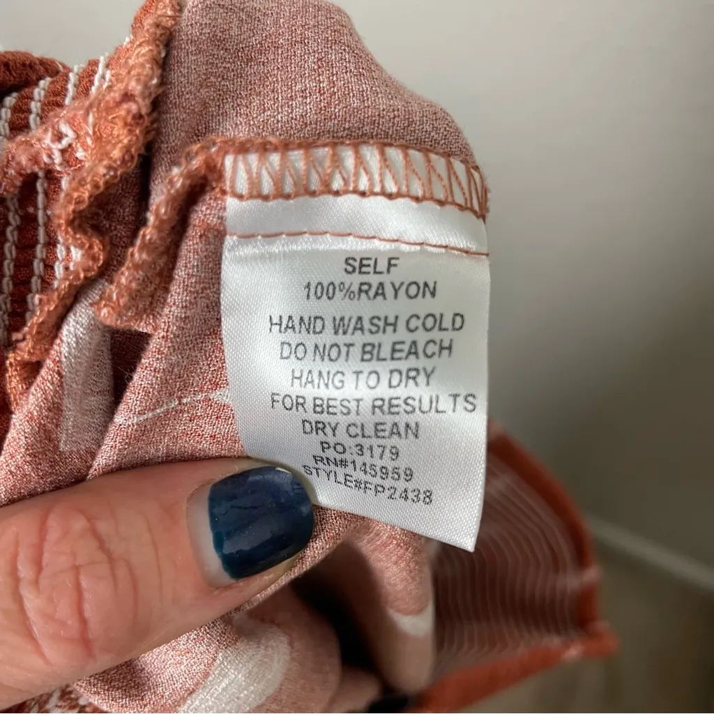 Dress Forum Terracotta Asymmetrical Wide Leg Patterned Pants Size L - Image 8