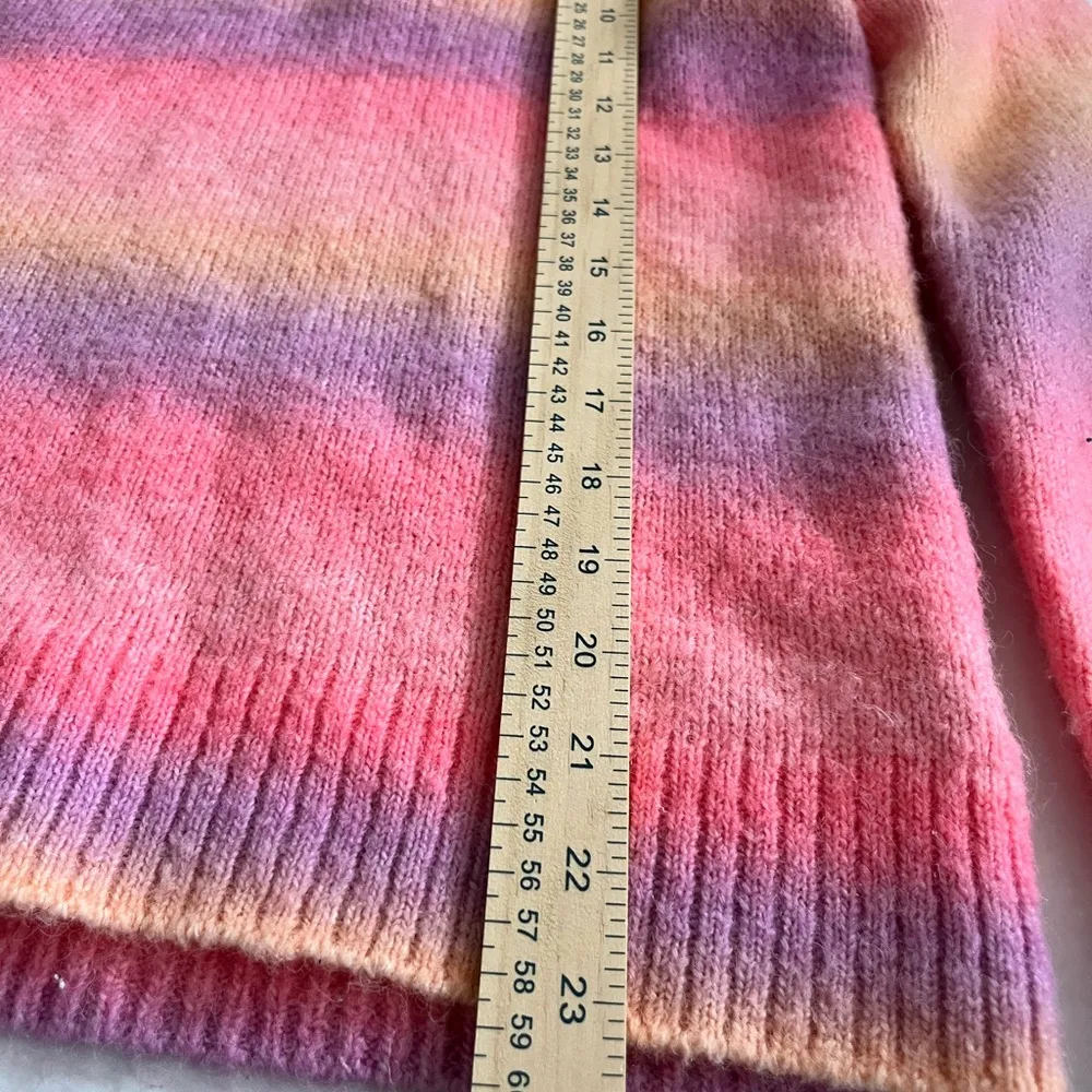 Cozy Lily Pulitzer Pink and Purple V-Neck Sweater with Fuzzy Texture - Image 5