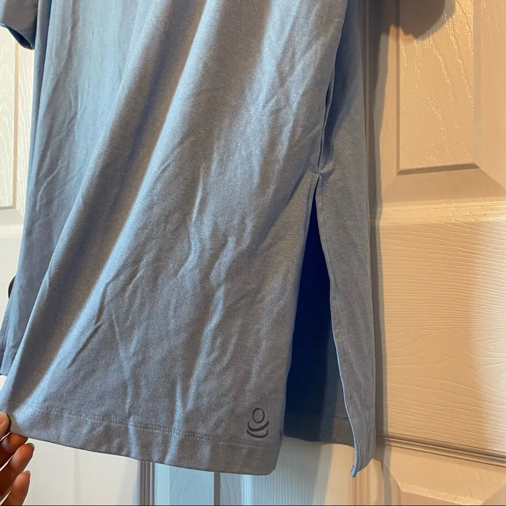 Cuddl Duds blue tee - Image 5