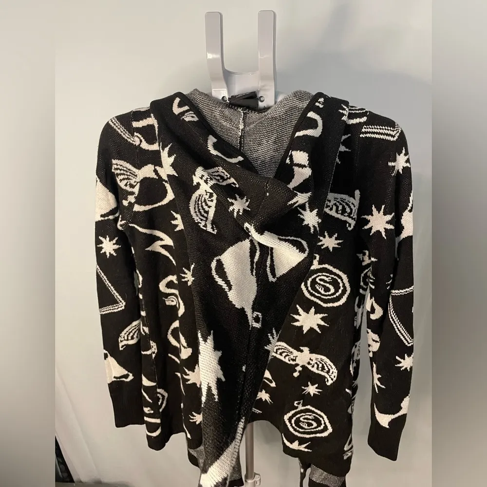 Harry‎ Potter Horcrux Hooded Flyaway Cardigan | XS Black - Image 8