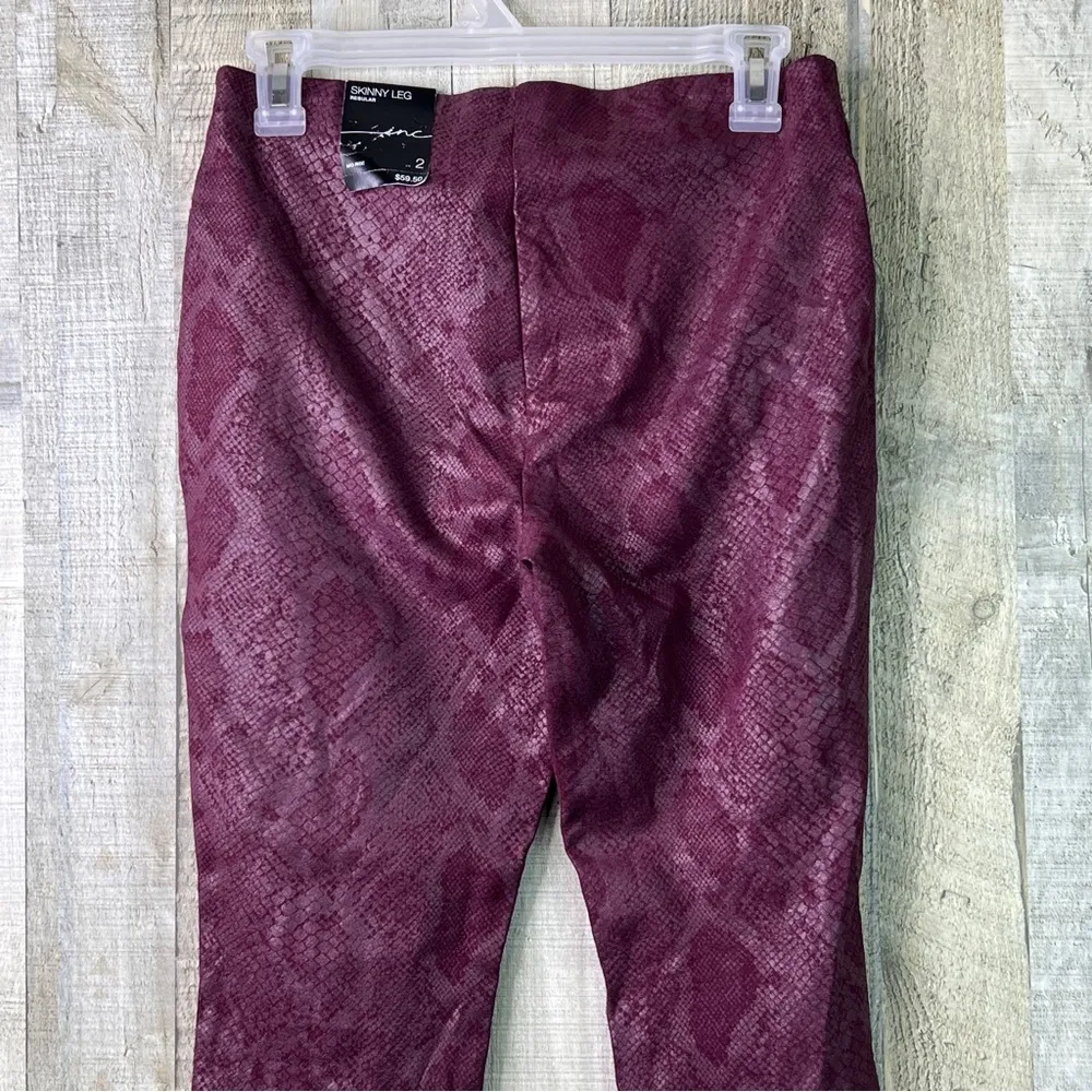 INC International Con. Skinny Leg Regular Mid Rise Animal Print Burgundy Pants Size 2 - Image 6