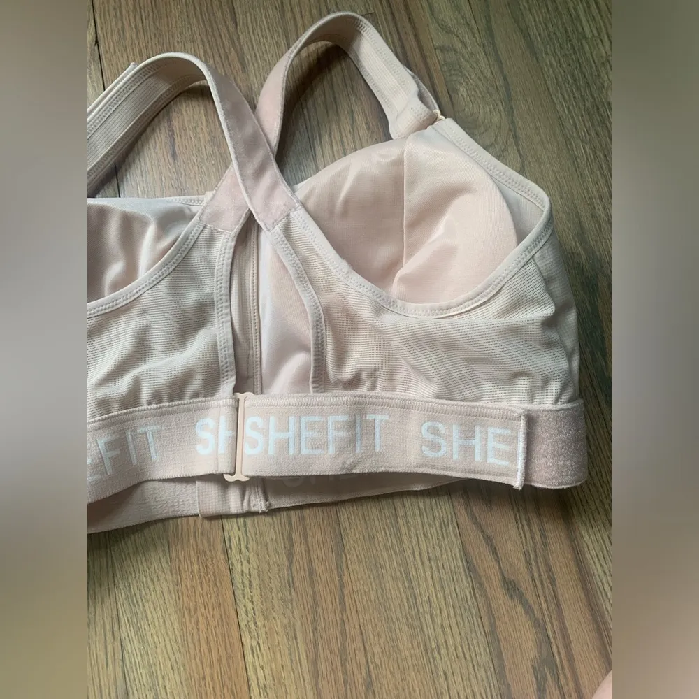 Shefit 4luxe sports bra Size undefined - Image 6