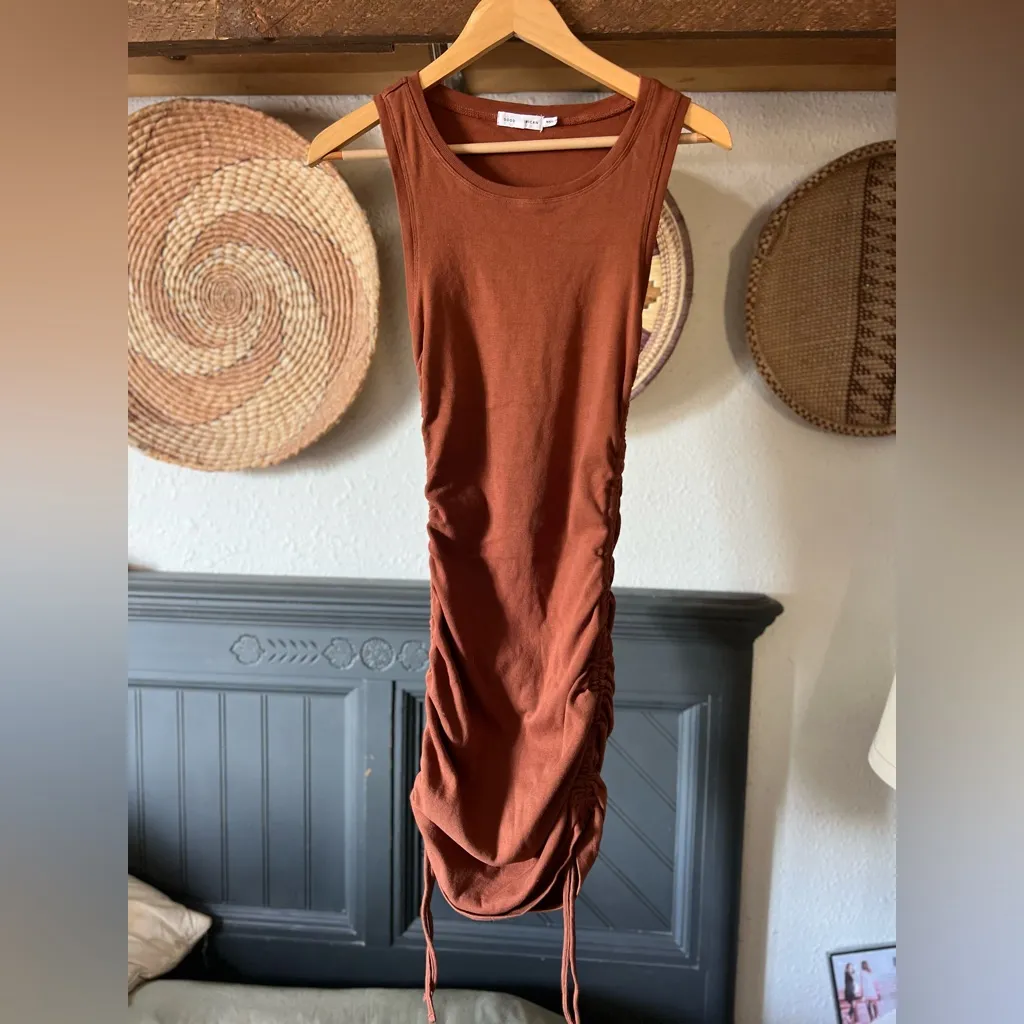 Good American brown knit dress Size 2 side cinch ruched bodycon sexy minimal - Image 4