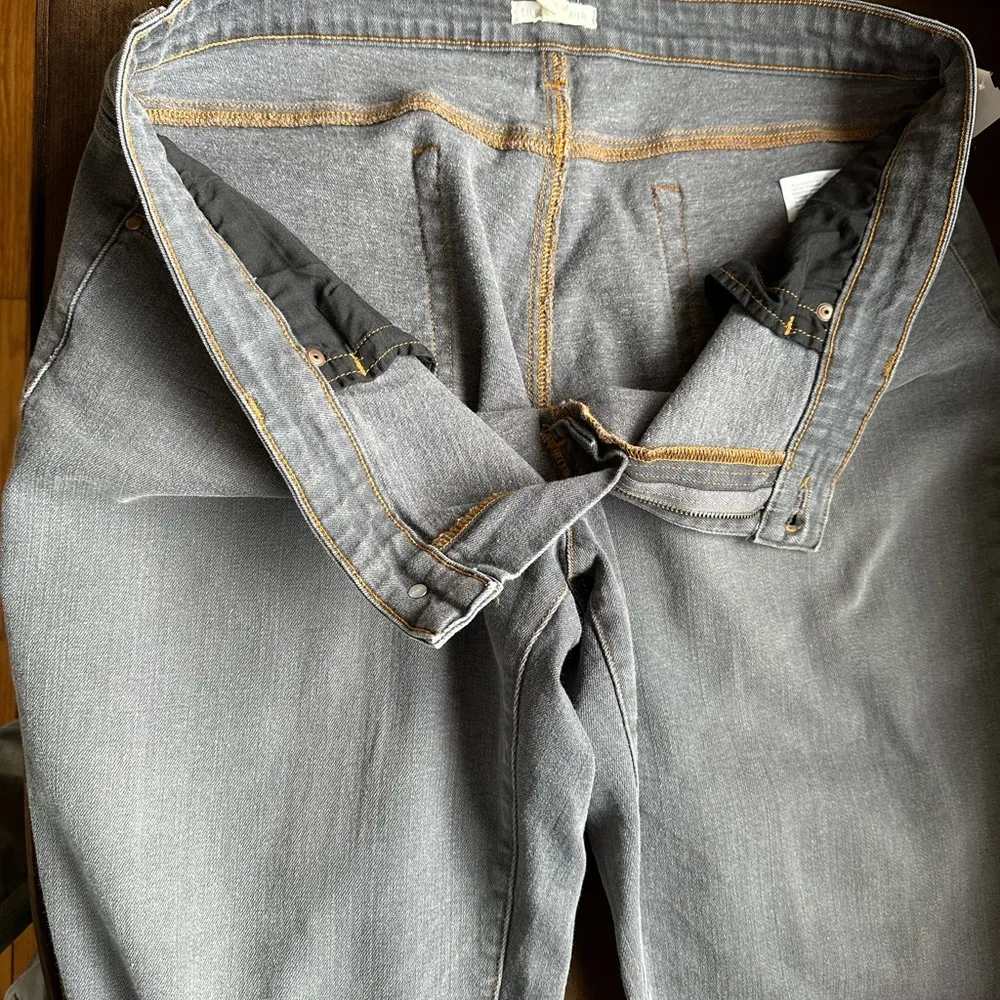 Eileen Fisher Gray Skinny Tapered Mid Rise Jeans SZ 16 Like New - Image 2