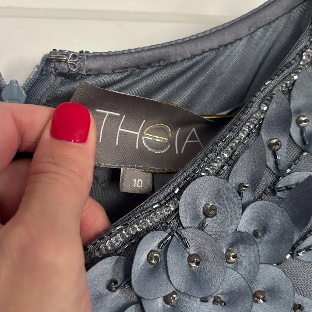 Theia Slate Blue Long Sleeve Floral Appliqué Illusion Sleeve Gown Size 10 - Image 3