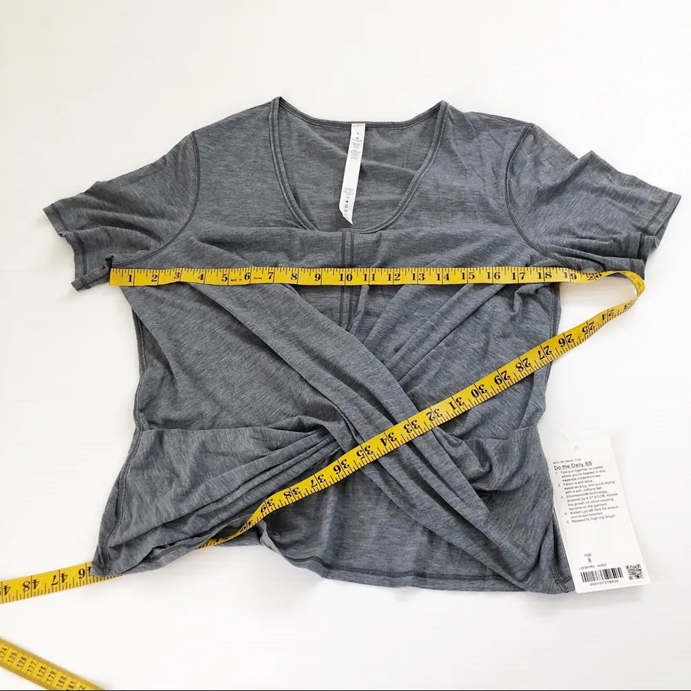 Lululemon NWT Do The Daily SS Top Heather Gray, 8 - Image 7