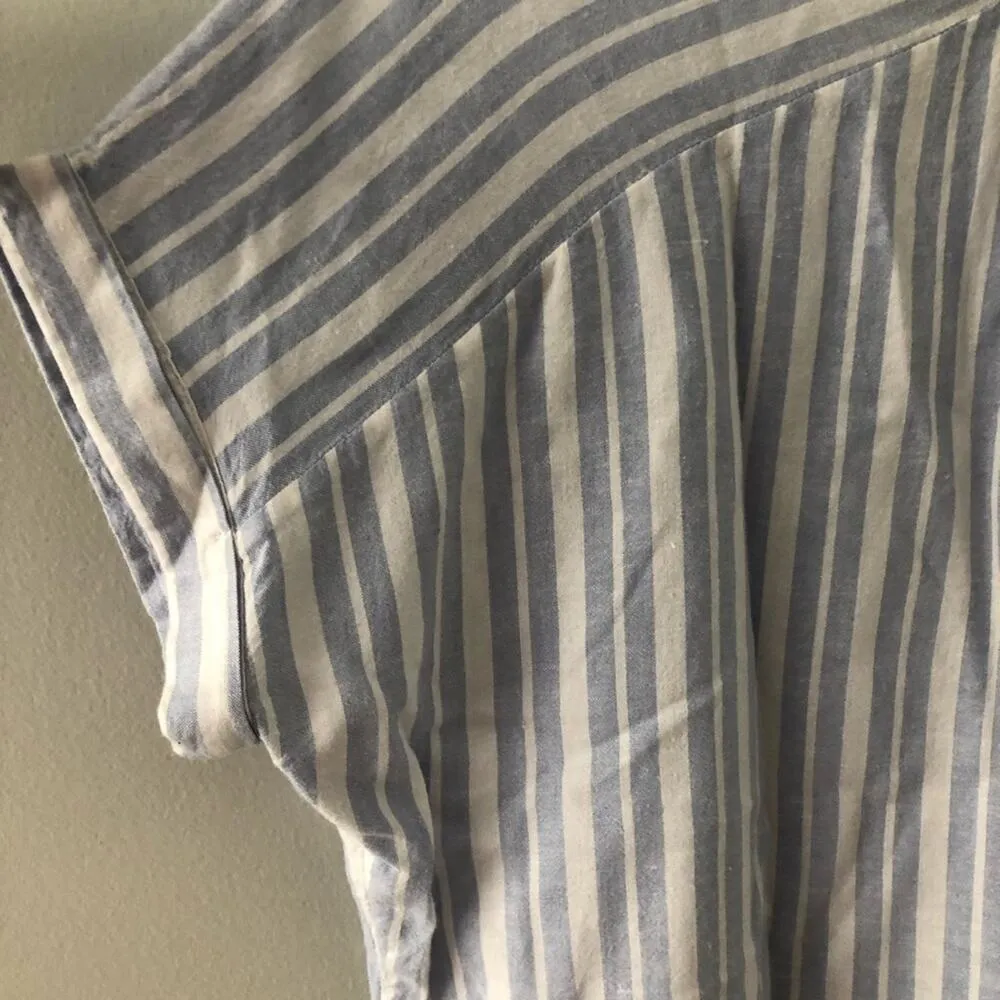 Rails Light Blue & White Jeri Holland Stripe Linen Blend Short Sleeve Top - Image 5