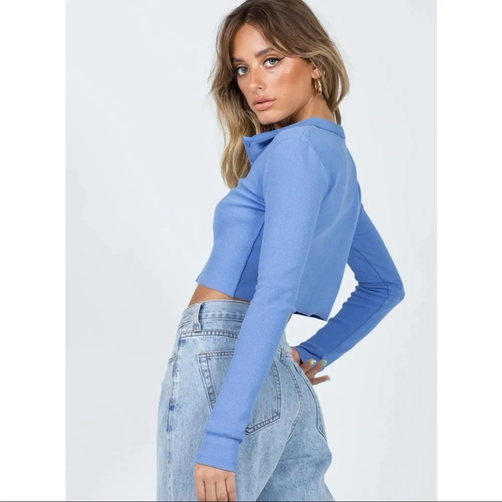 Princess Polly  Blue Downtown Top - Image 5