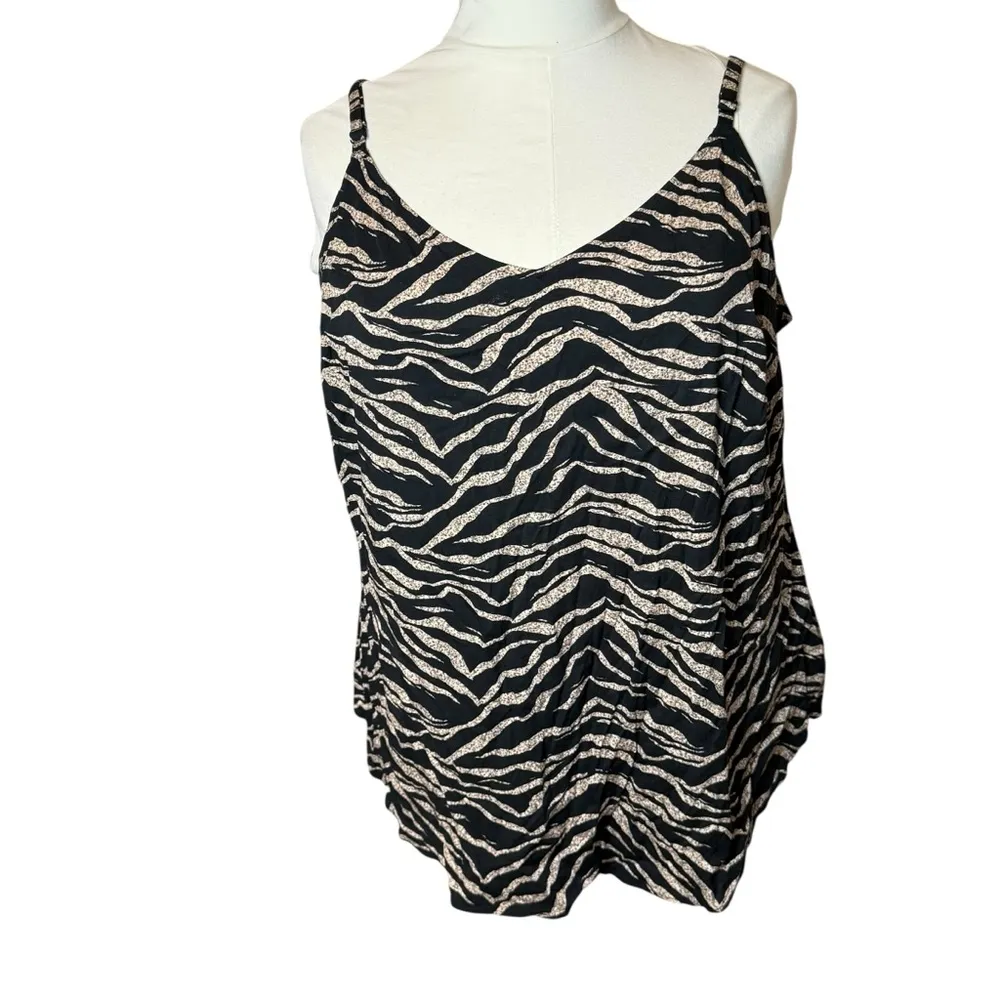 Torrid Ava Stretch Challis Wave Tiger Print Cami Tank Size 3X Animal Edgy Rocker - Image 4