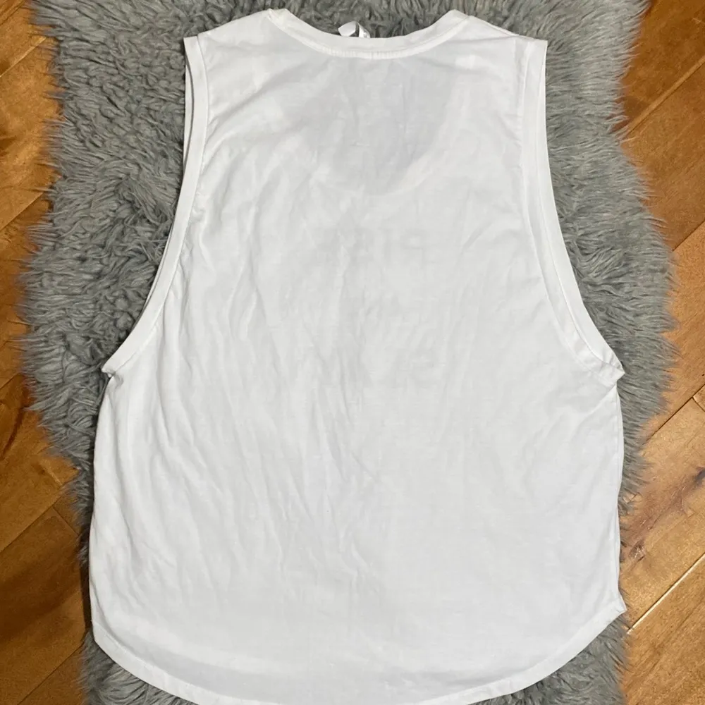 Fabletics Janis Rise and Slay Graphic Tank Size Large - Image 5