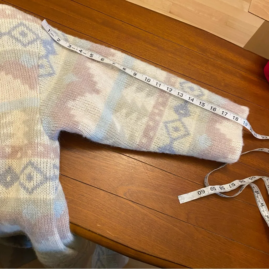 Vintage Icewear Wool Coat Pastel Aztec Southwestern Made in Iceland size small Tan - Image 10