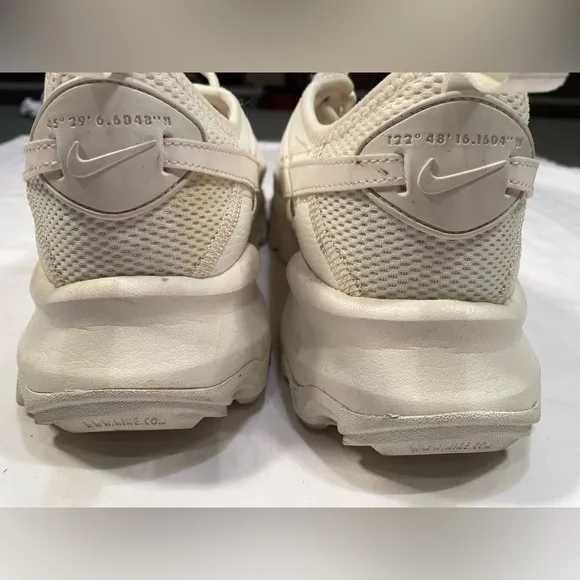 Nike, sz 10‎ women's - Image 5