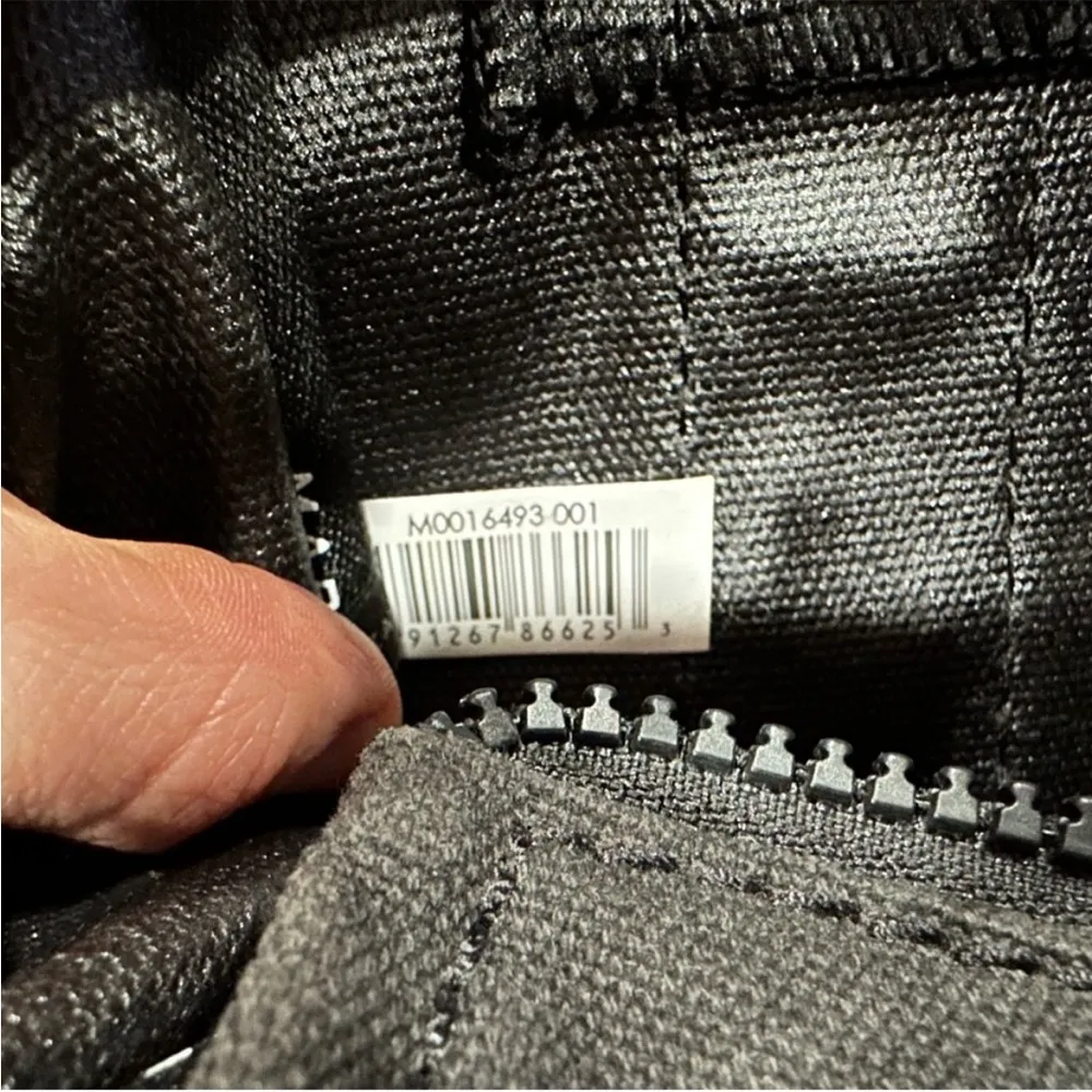 Marc Jacobs The Tote Bag Small Canvas Bag Crossbody - Image 5