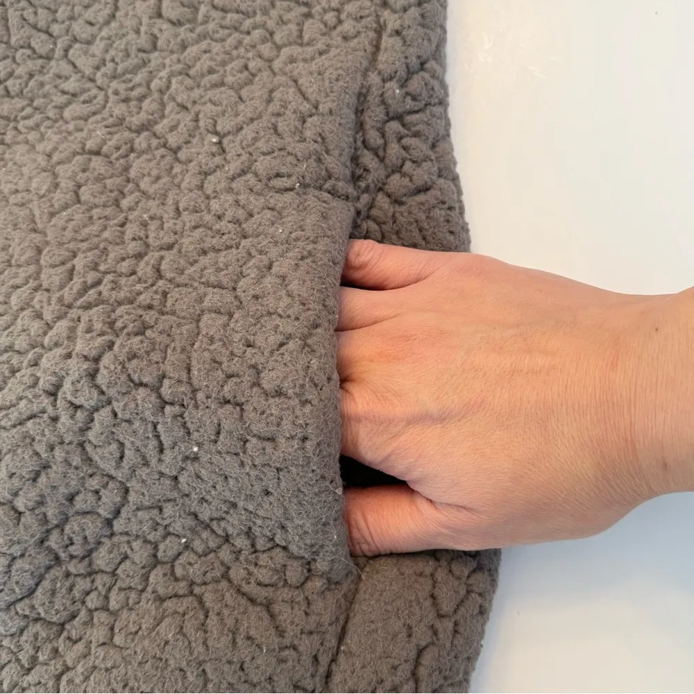 Zella Sherpa Sweatshirt Tan Grey Large Fuzzy Warm Pull Over Crewneck Fluffy - Image 4