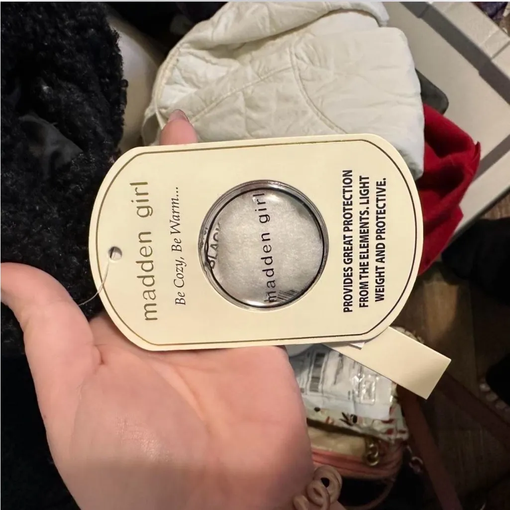 Madden Girl Black Puffer Jacket - Image 7