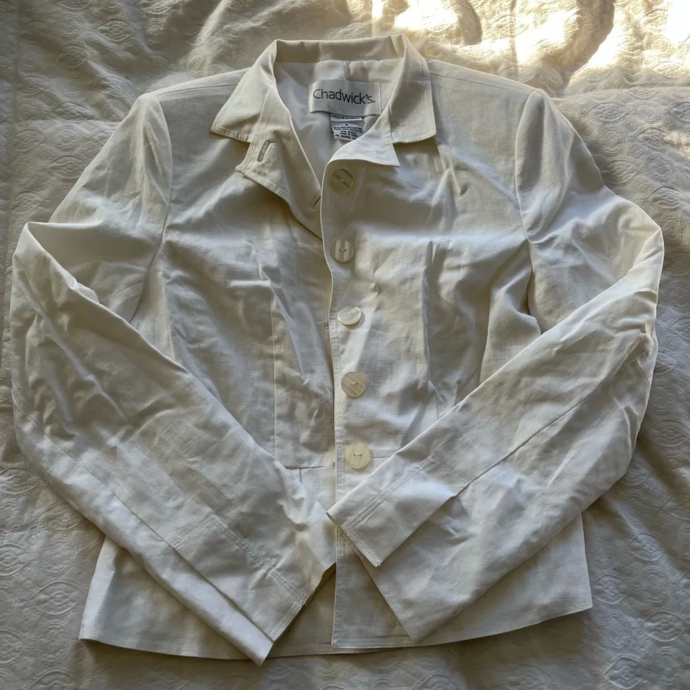 NWT: vintage Chadwick’s linen white blazer - Image 2