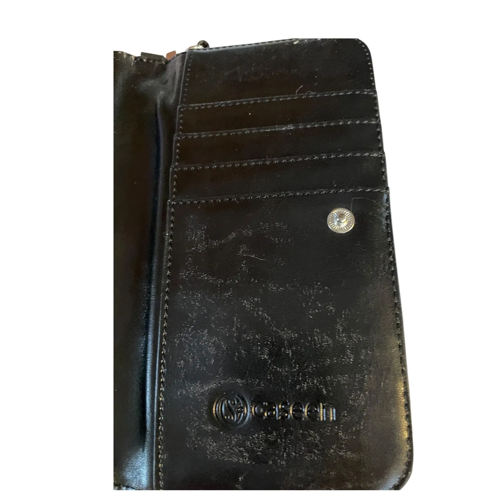 Caseen Cat Black and White Wristlet - Image 3