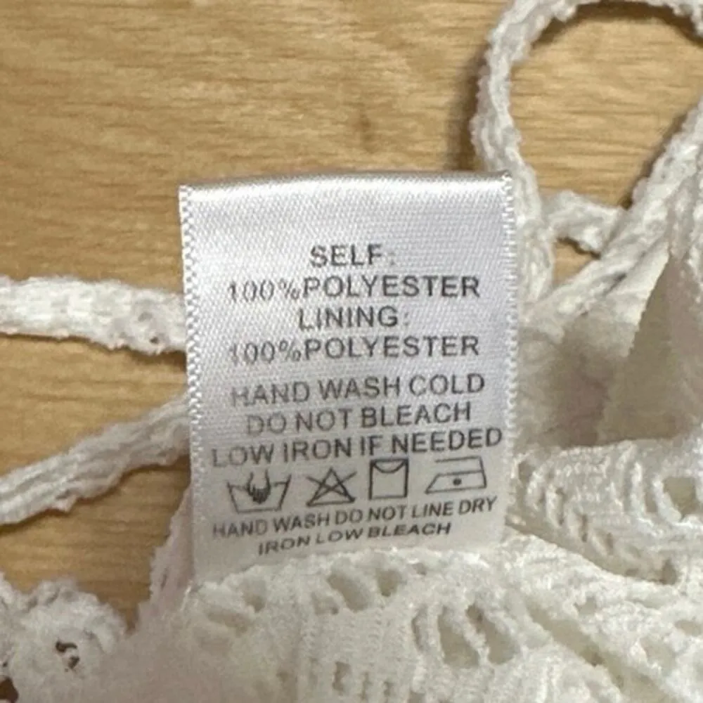 Blue Blush White Crochet Knit Sleeveless Cutout Camisole Bodysuit Tank Top Sz M - Image 4