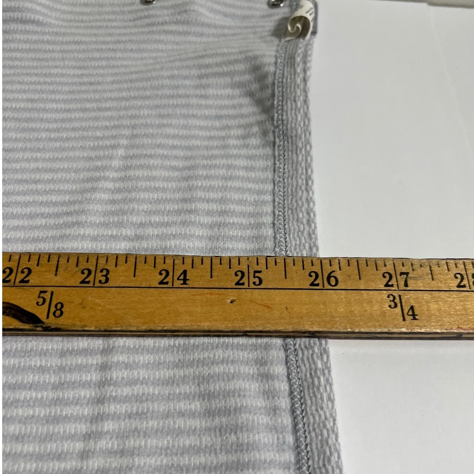 Lululemon  Vinyasa Scarf Grey Striped Convertible Wrap Scarf Snap Closure - Image 16