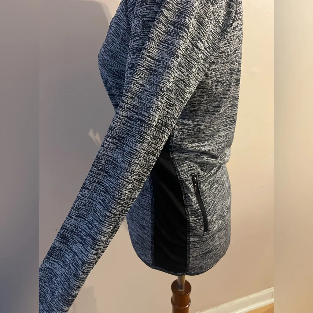 NCAA Dri Quarter Zip Pullover Athletic Shirt Womens Small Heather Gray Black - Image 3