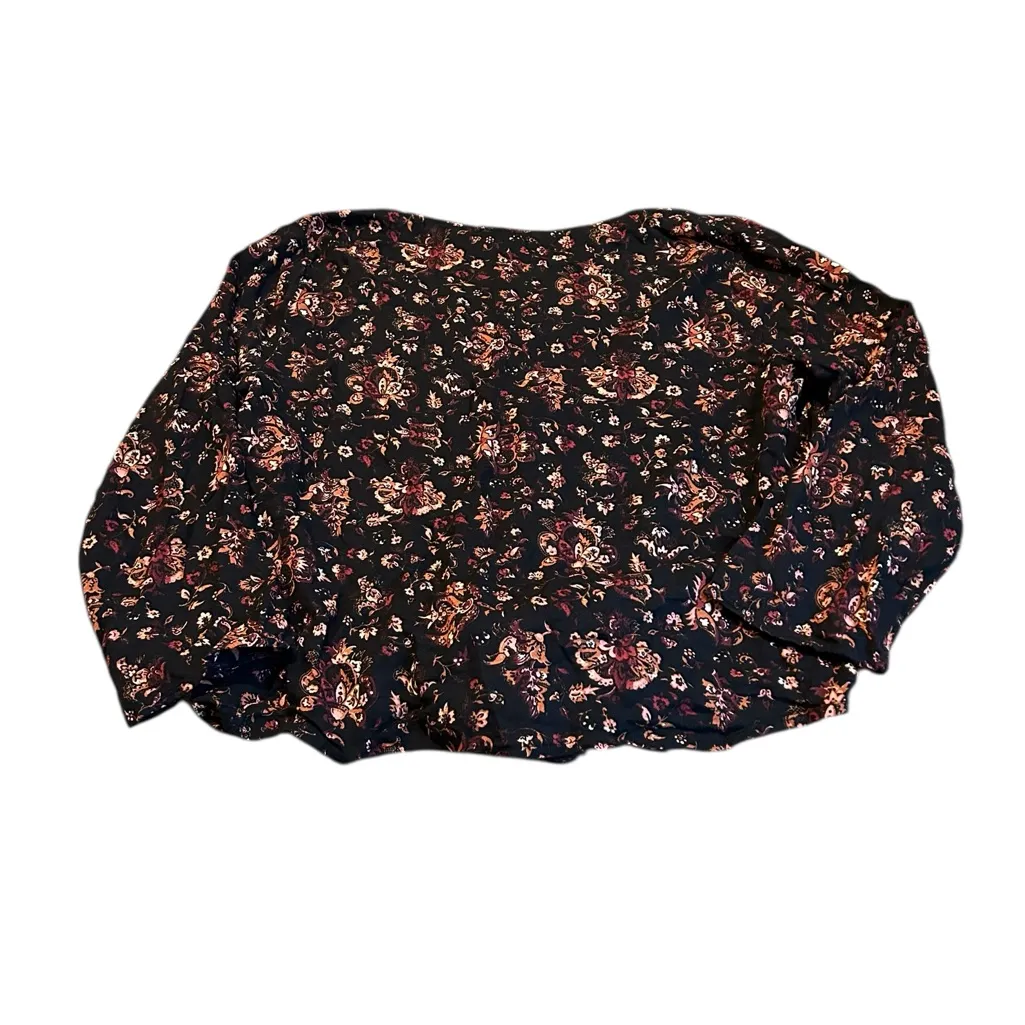 HINGE deep v tie waist blouse - Image 4