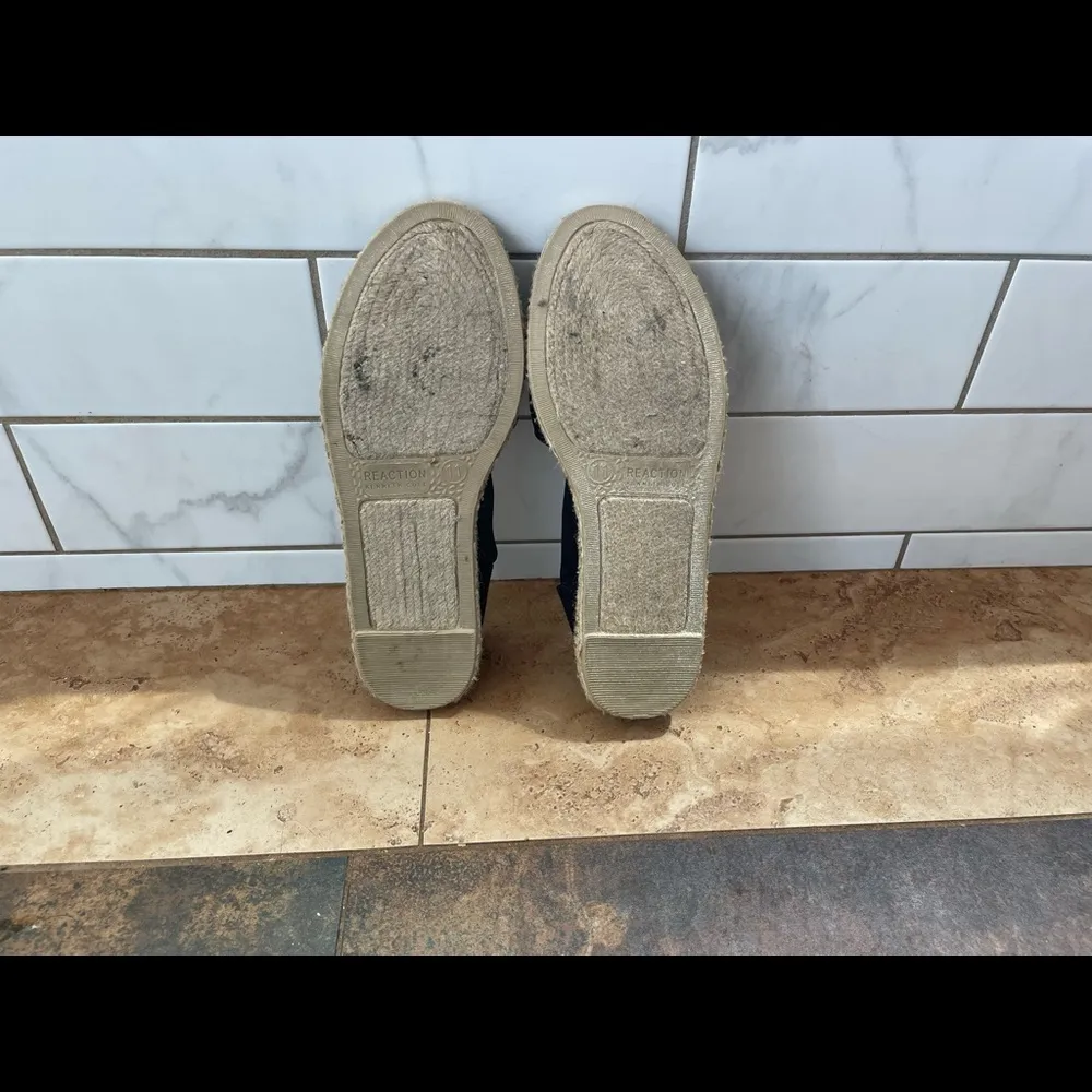 Reaction  size 11 flats - Image 4