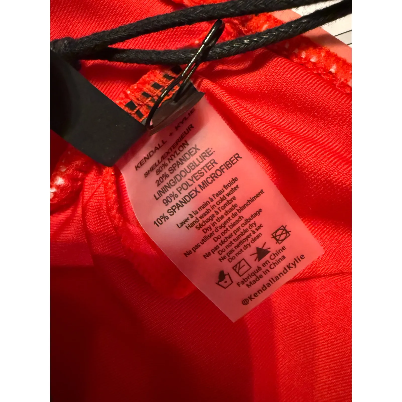 Kendall & Kylie NWT Bikini Top Women's Medium Pink Bandeau Swimwear Summer - Image 4