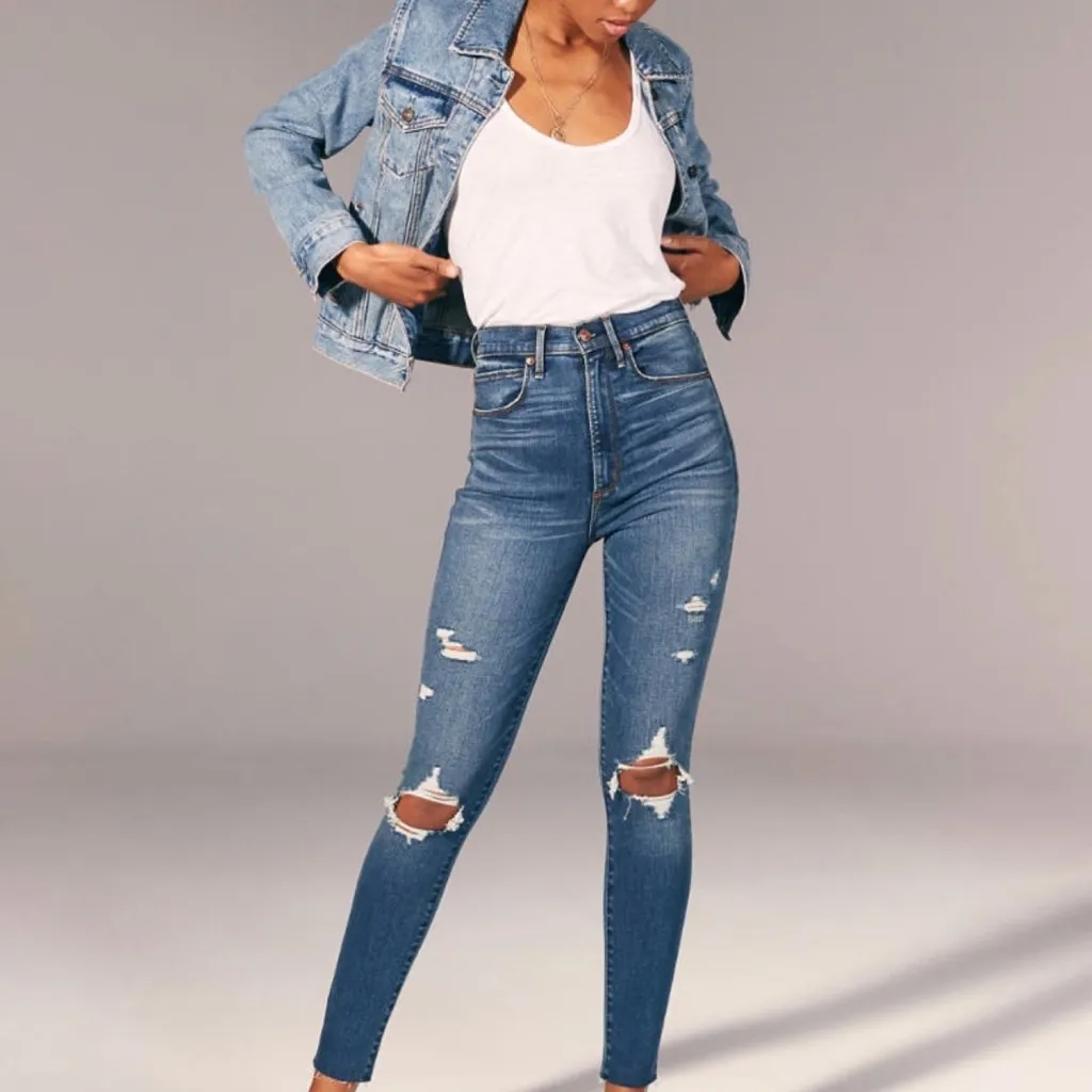 Abercrombie & Fitch Ultra High Rise Super Skinny Distressed Blue Jeans Sz 24/00R - Image 3