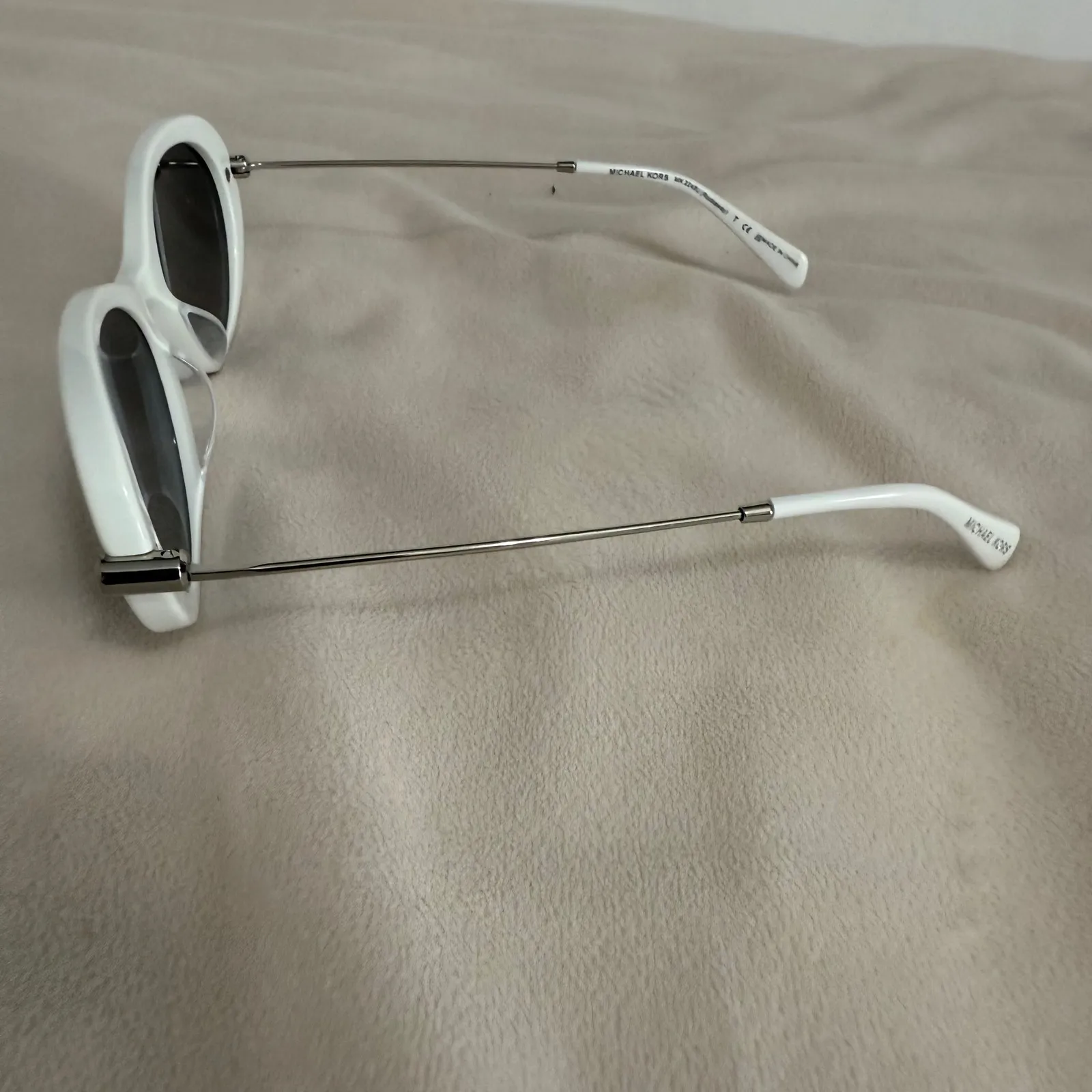 Michael‎ Kors Rockaway White Cat Eye Sunglasses MK2245U Designer - Image 6