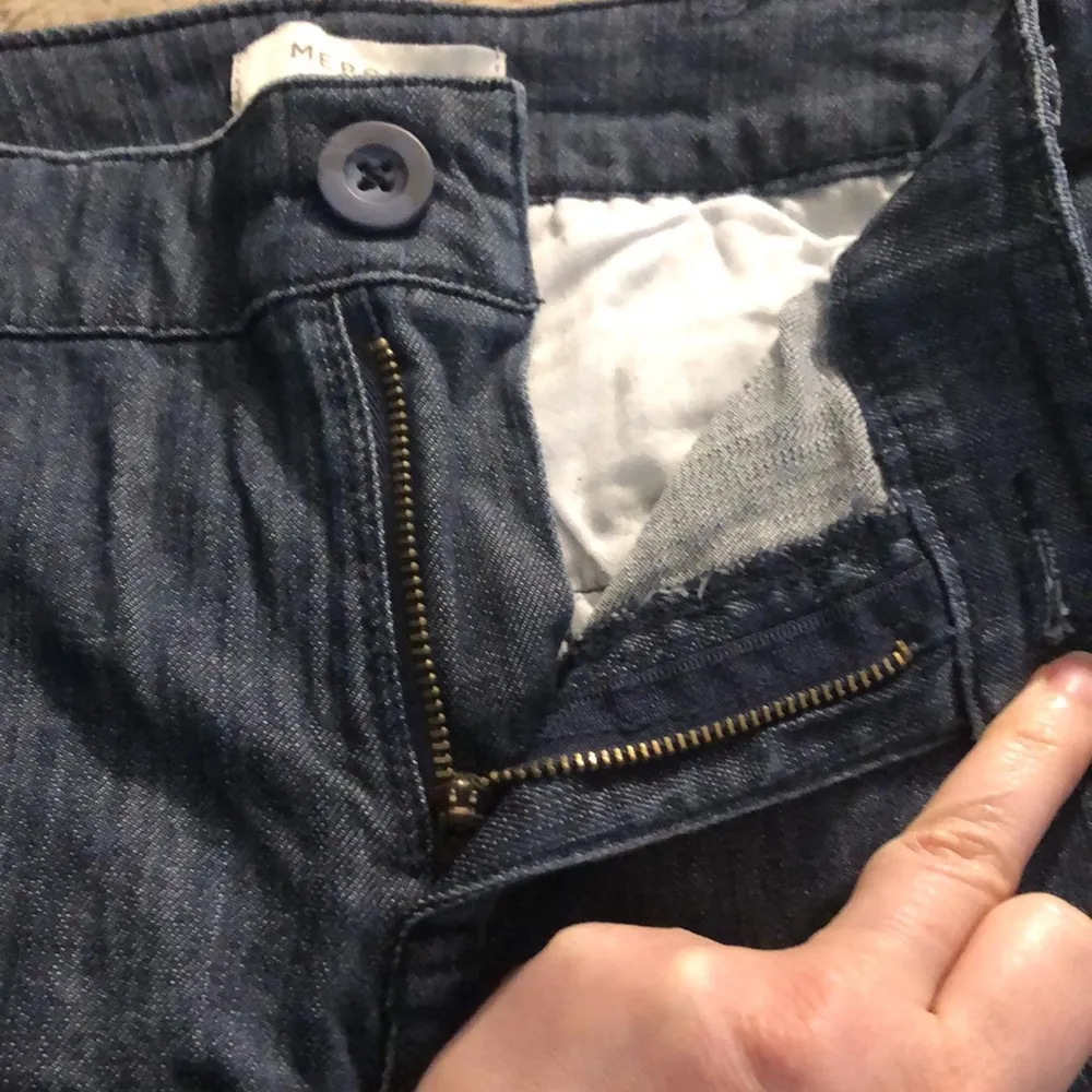 🔹4 for $30 Merona Denim Bermuda Shorts, size 4 - Image 4