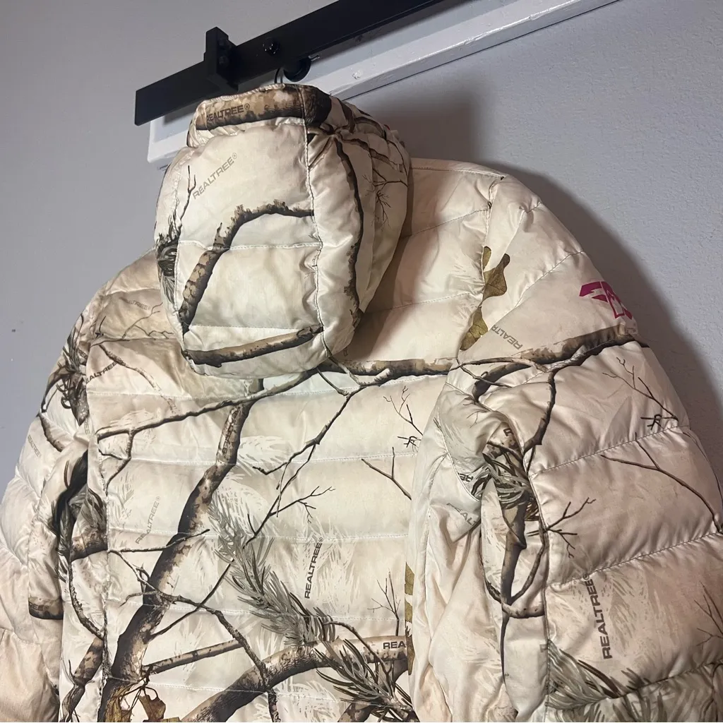 FXR Outdoor Puff Jacket Coat Down Feather Filled Real Tree Camo Tan Pink Size 8 - Image 7