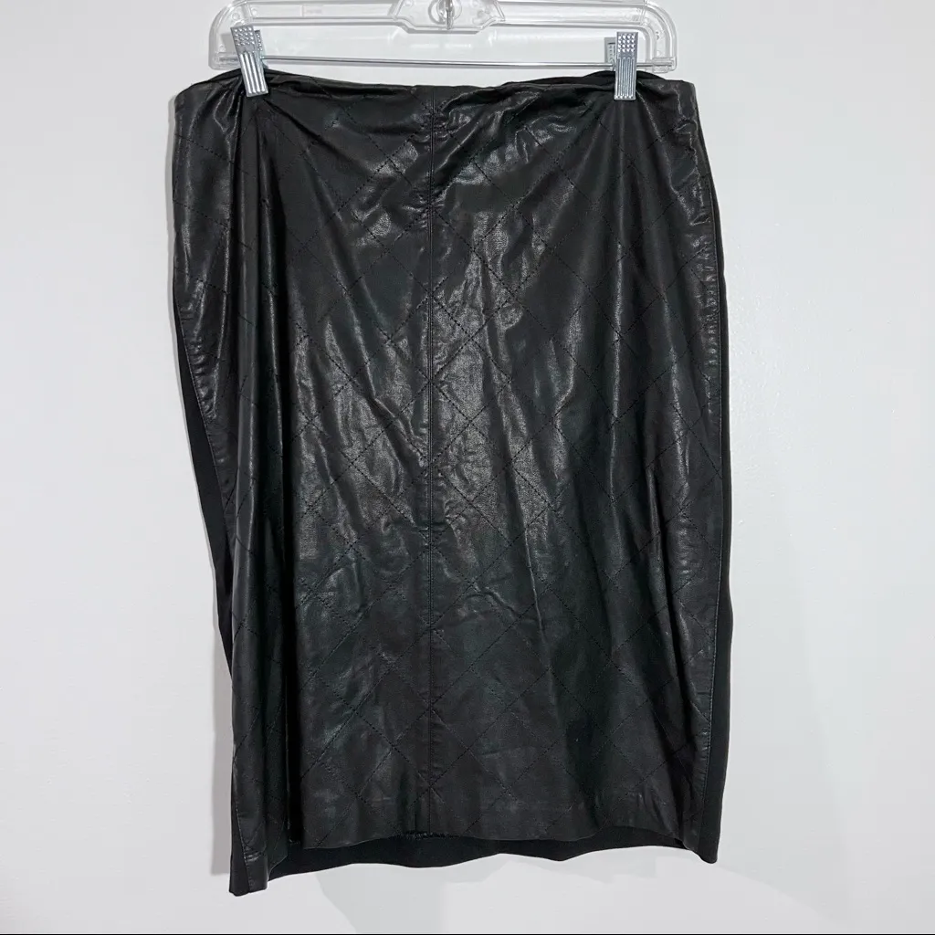 Chico's Faux Leather Quilted Pencil Skirt In Black Size‎ Medium (10) - Image 3