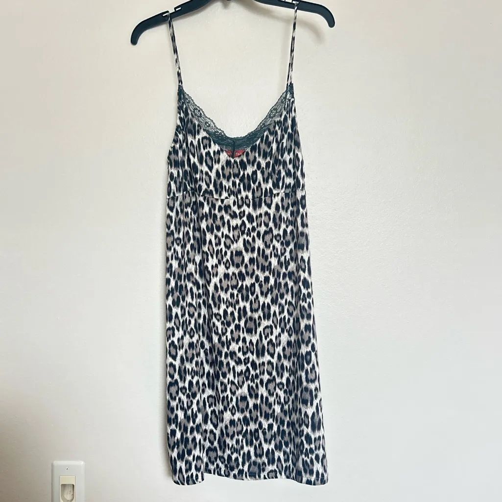 NWOT Animal Print Camisole/Slip, size LG - Image 4