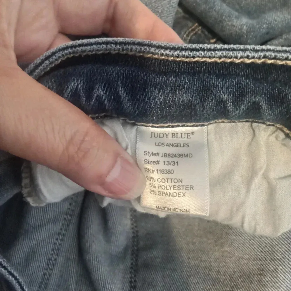 Judy Blue release hem high waisted straight leg distressed women's 31 - Image 6