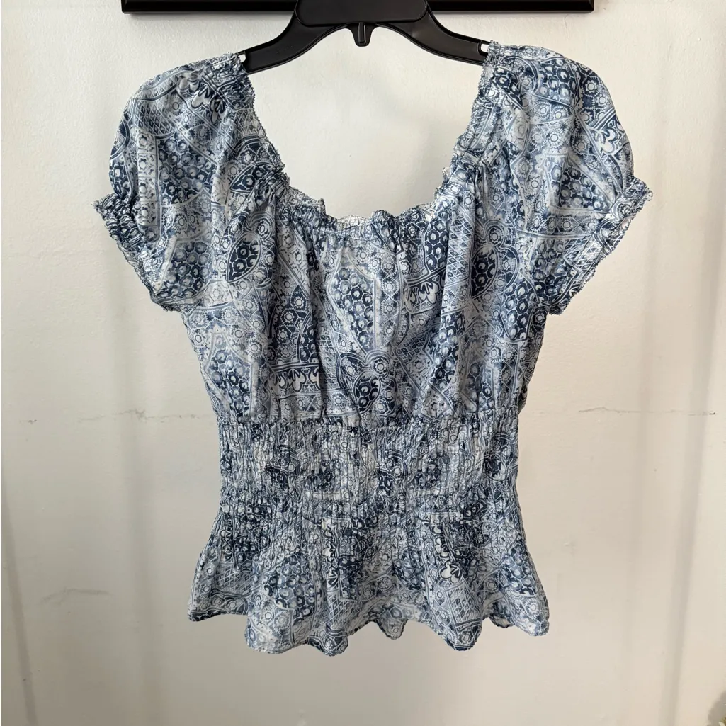 Ralph Lauren Blue and White Patterned Blouse - Image 2