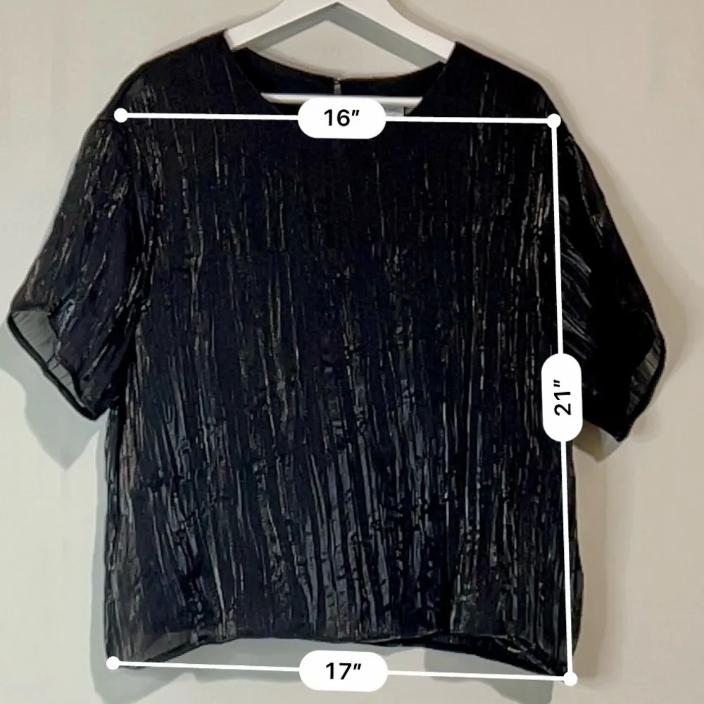 Calvin Klein Women’s Crew Neck Shine Crinkle Keyhole Back Blouse Black Large NWT - Image 6