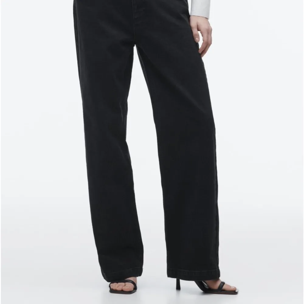 Zara Black Low Rise Jeans - Image 3