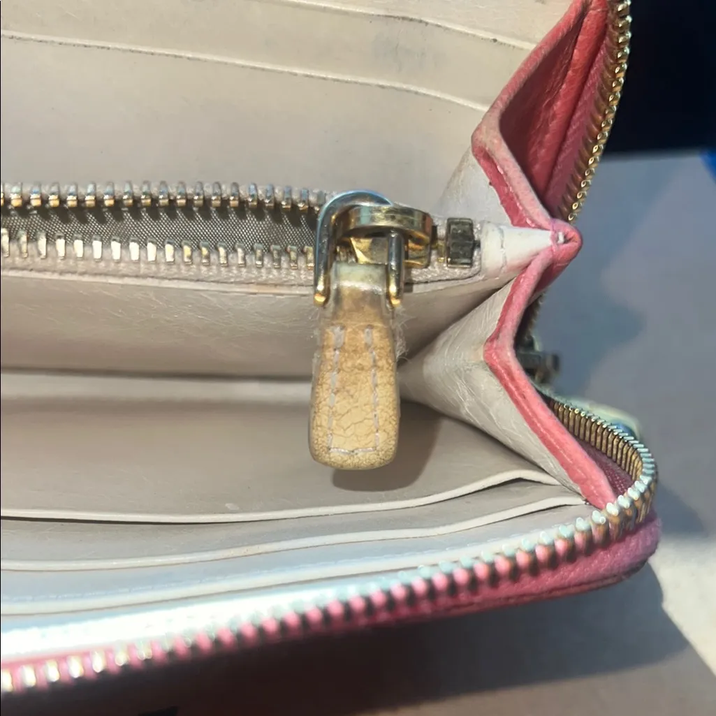 Designer Miu Miu Coral Pink Leather Wallet - Image 6