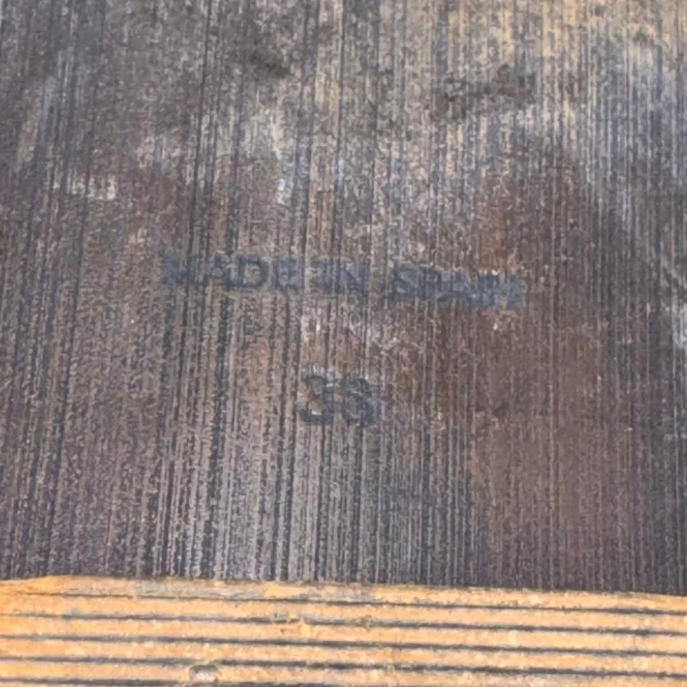 Free People
Mont Blanc
Asymmetrical Sandal size 7.5 or a 38 - Image 12