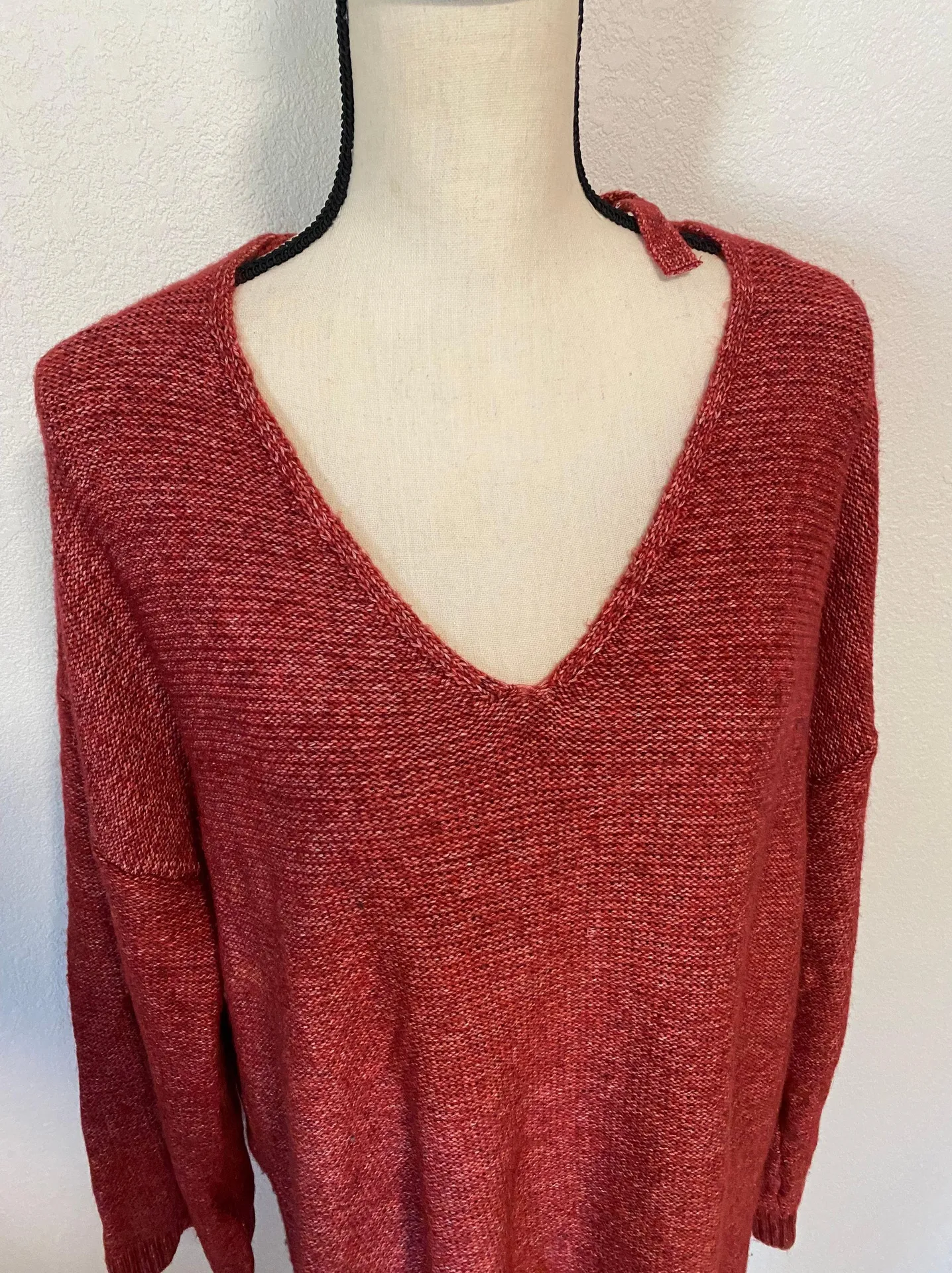 Tunic Length V-Neck Sweater with Open Tie Detail Back Size XXL - Image 2