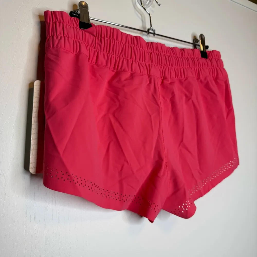 Lululemon Swell Chaser Short Lip Gloss Pink NWT - Image 5