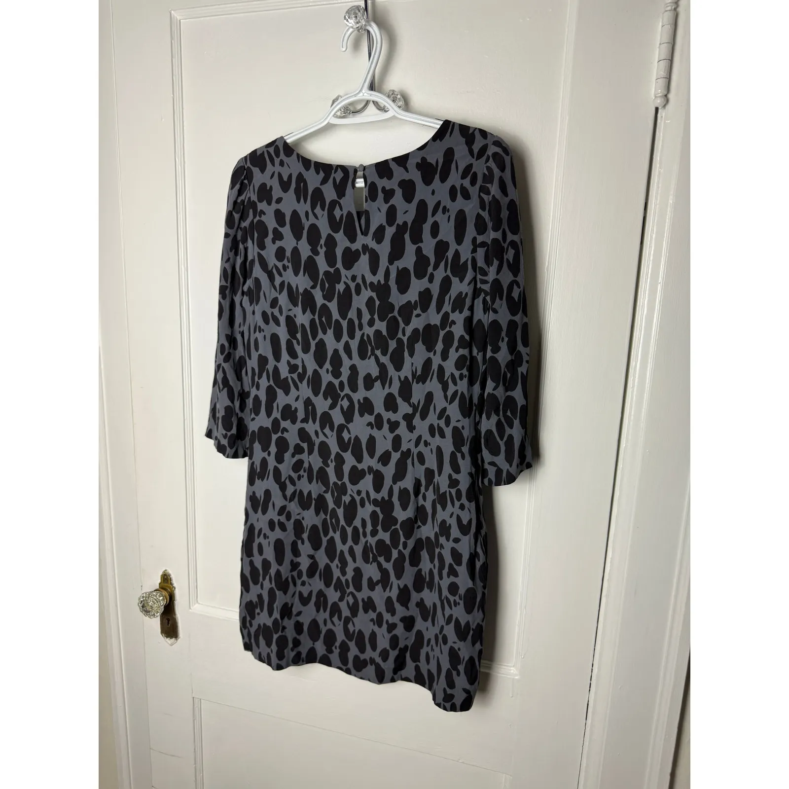 Boden Y2K Leopard Print Chic Retro Mini Sheath Dress Women's Size 6 Gossip Girl Gray - Image 5