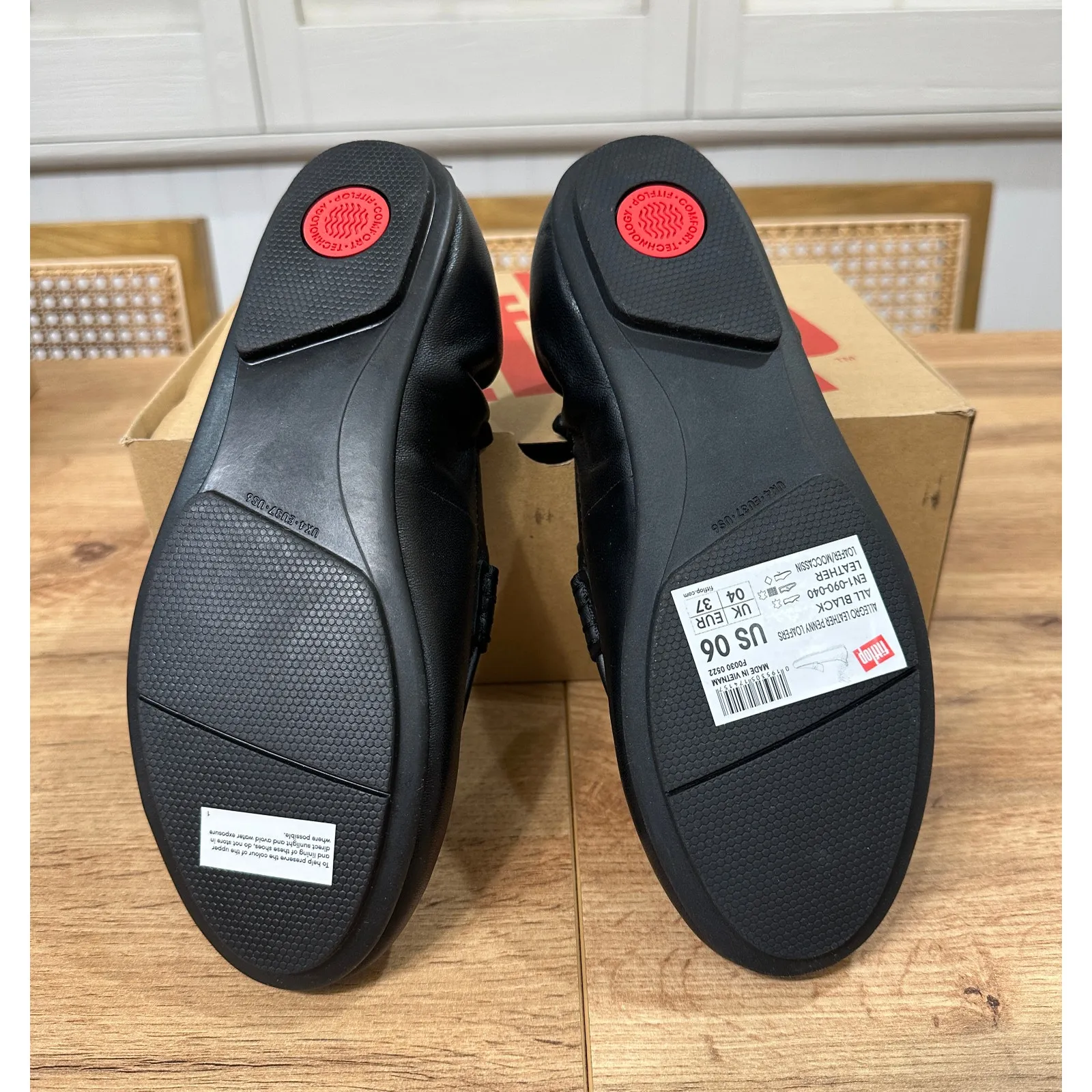 FitFlop Allegro Leather Penny Loafers All Black Size 6 NIB Comfy Featherlight - Image 12