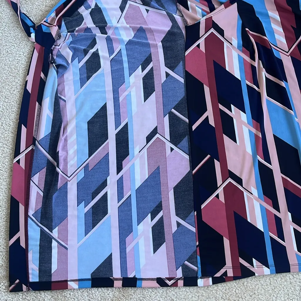 Motherhood Maternity Pattern Waist Tie Wrap Short Sleeve Dress in Women's Small - Image 5