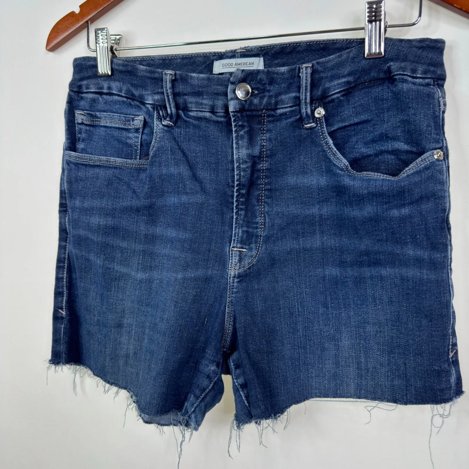 GOOD AMERICAN Blue Legs Crop High Rise Denim Cutoff Shorts - Image 4