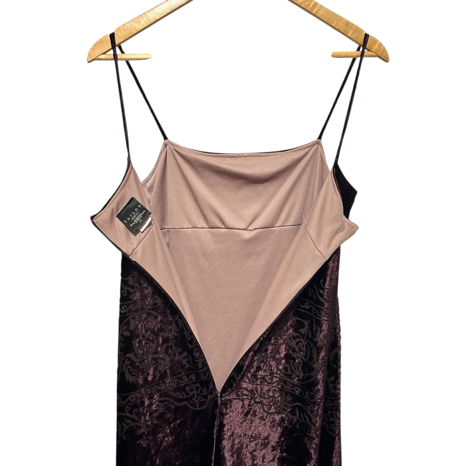 Vintage Y2K TAILOR by B‎ Moss Dress 10 Brugundy Velvet Maxi Formal Evening Retro Purple - Image 4