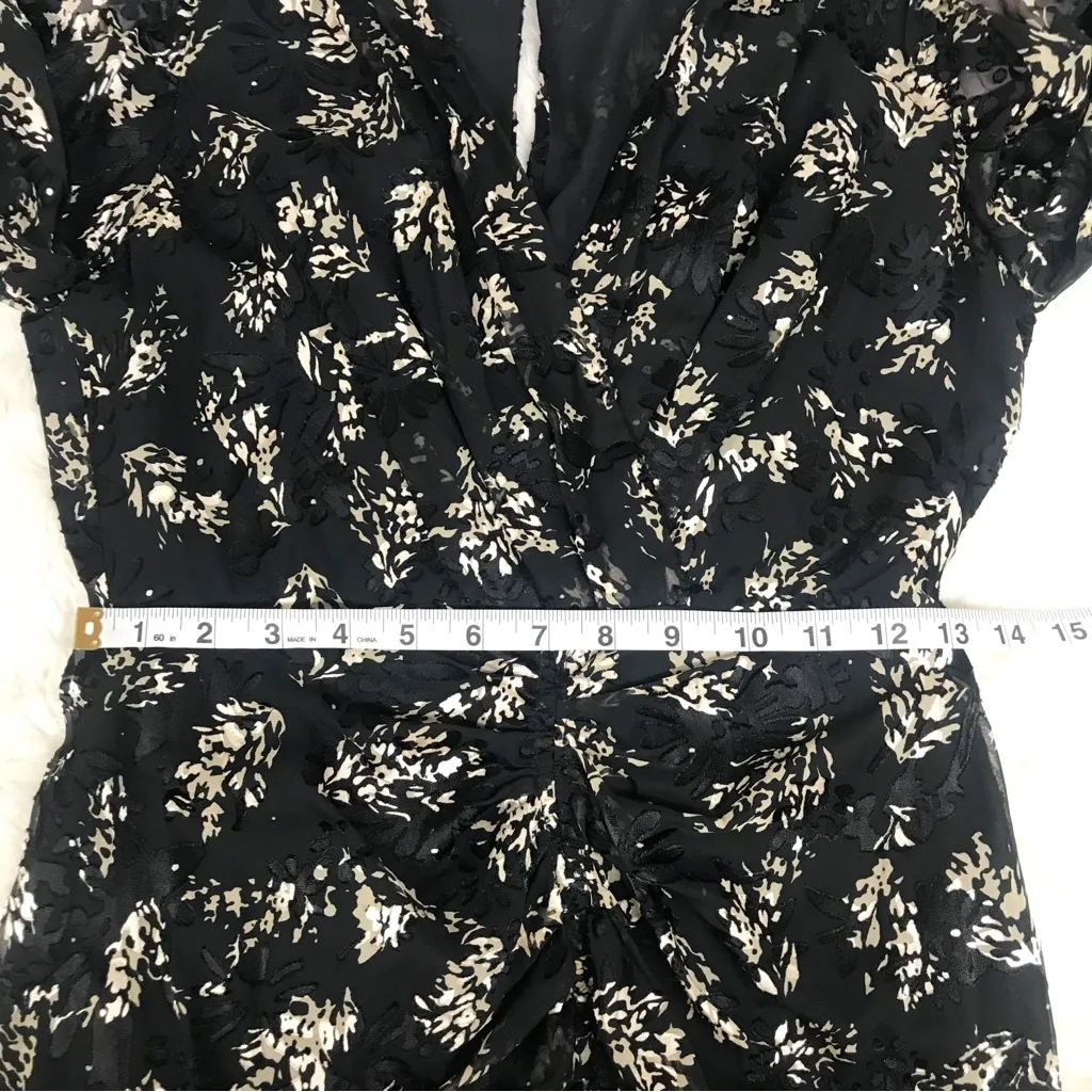 New ASTR Maven Black Floral Long Sleeve Midi Dress Small Thigh Slit Puff Sleeve - Image 16