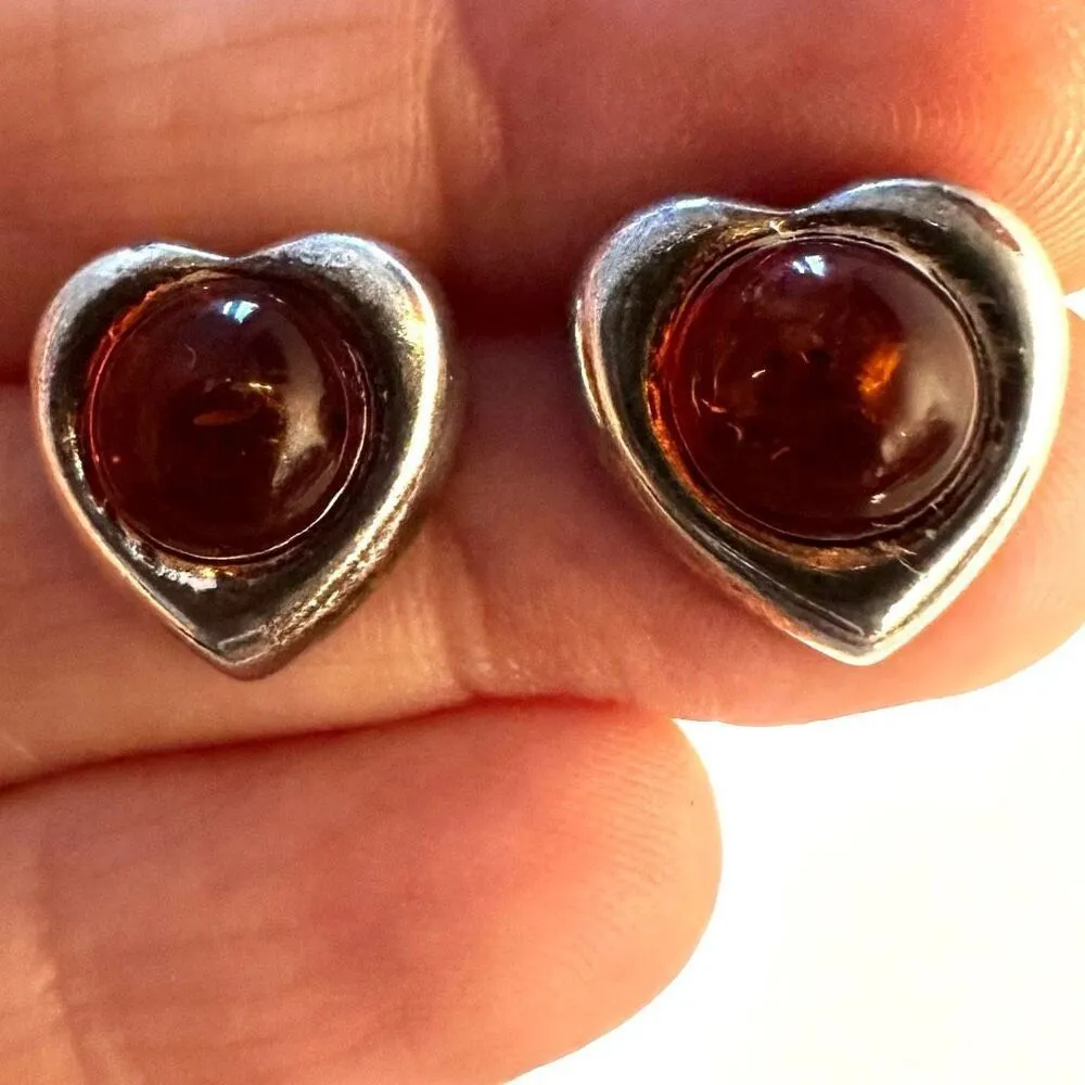 Baltic amber sterling silver vintage heart post earrings - Image 7