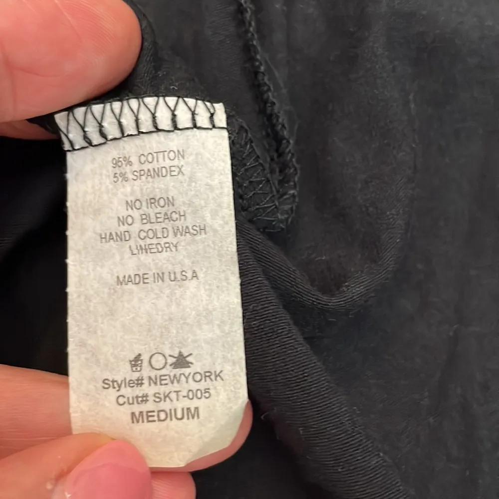 5ifth Degree Black Graphic Historic New York Print Mini Circle Skirt Size Medium - Image 9